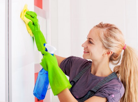 Curtain cleaning in Archway for a fresh and dust-free home