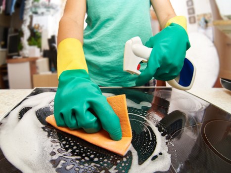 Final stage of a carpet cleaners complaints policy review